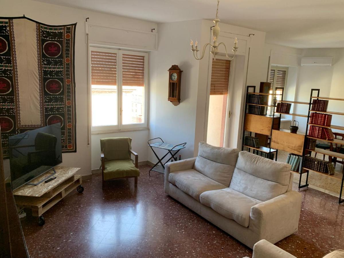 Apartamento Interno8 A Due Passi Dal Mare Trapani Exterior foto